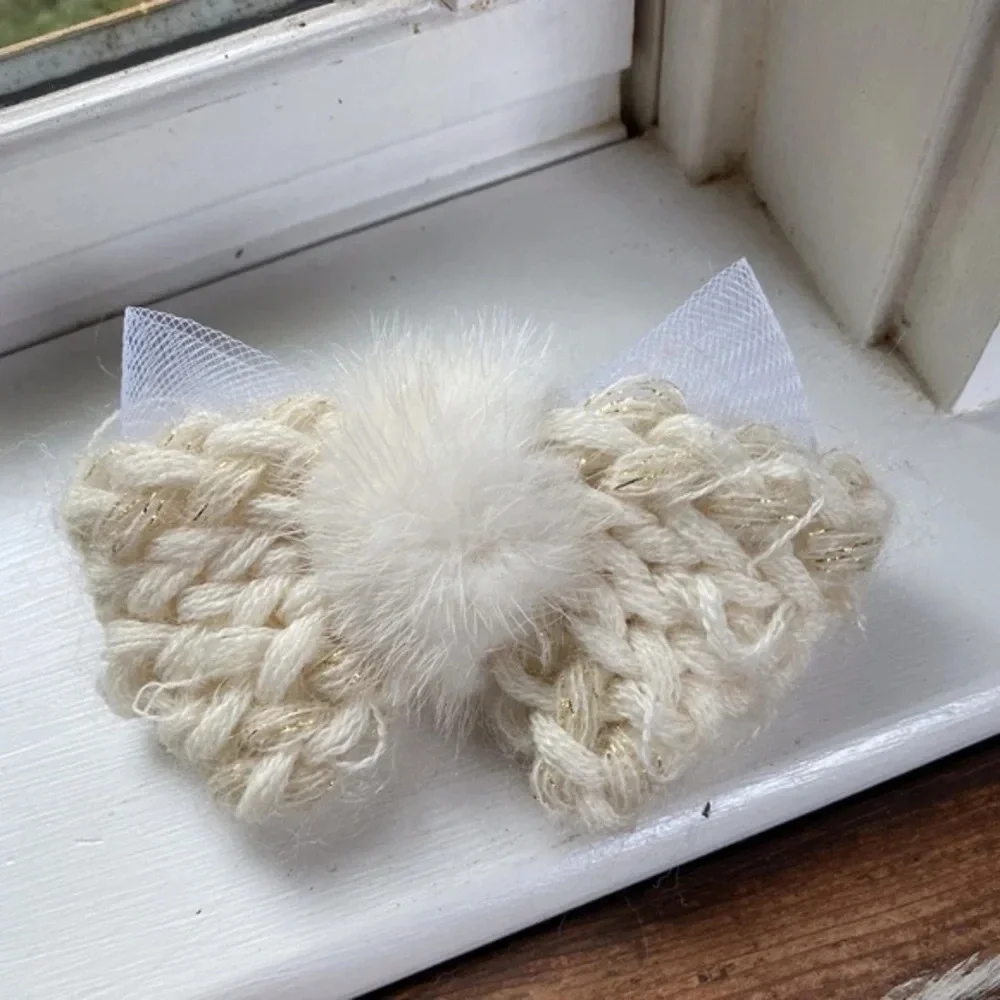 Alexandre de Paris Chunky Knit Hair Bow Barrette